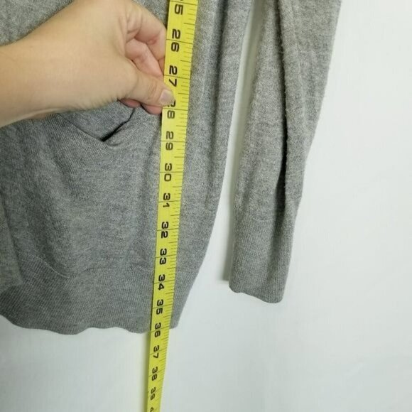 Halogen Gray Cardigan size 1X oversized Lagenlook Stretchy pockets button up EUC - Picture 4 of 7